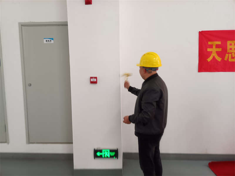 <a href=http://hxmei.com/gccf/ target=_blank class=infotextkey>合肥廠房裝修</a>